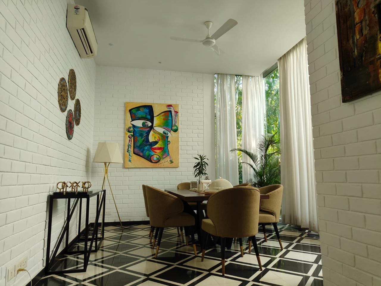 Villa For Sale photo 5