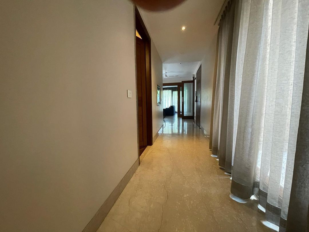 Luxury Apartment in Vasant Vihar, Delhi, India -110057 photo 2