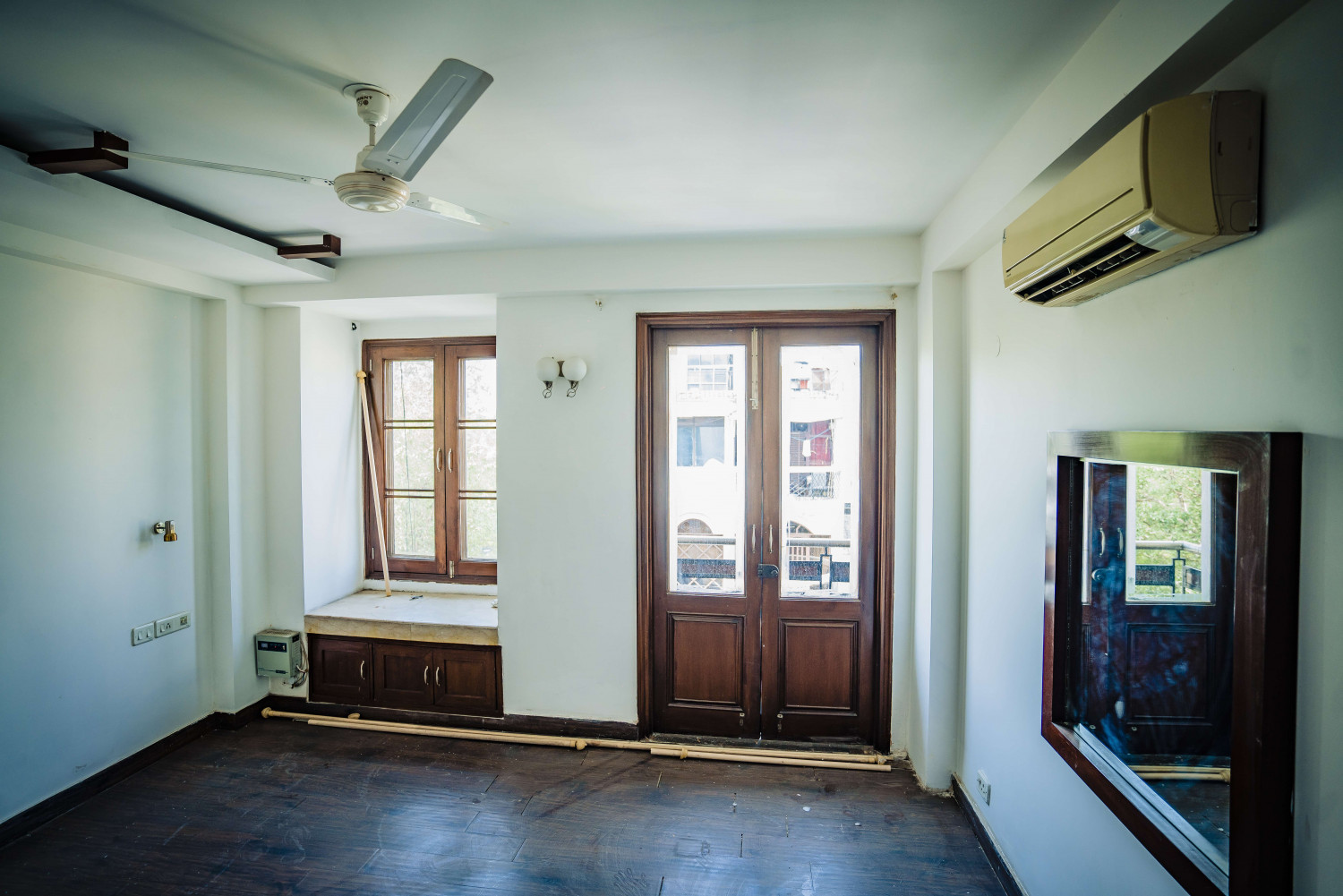 Third Floor & Terrace, J Block, Saket, Delhi, India- 110016 photo 3