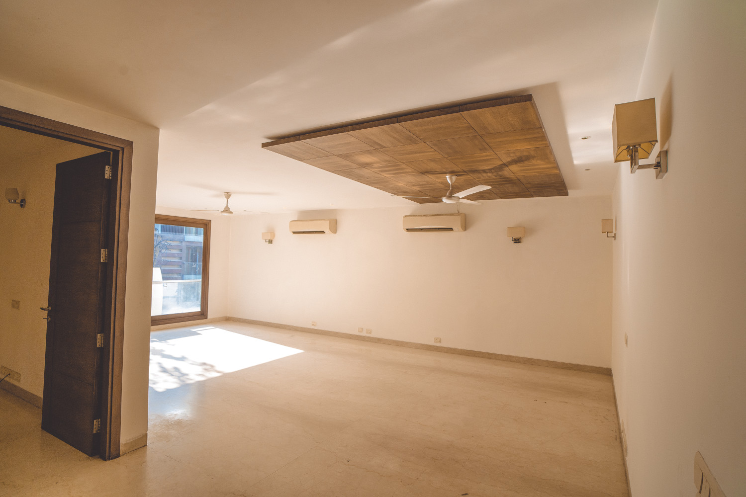 Modern Apartment in Defence Colony, Delhi, India -110049